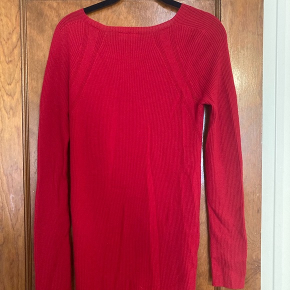 Uniqlo U XL Red Sweater - Picture 2 of 3